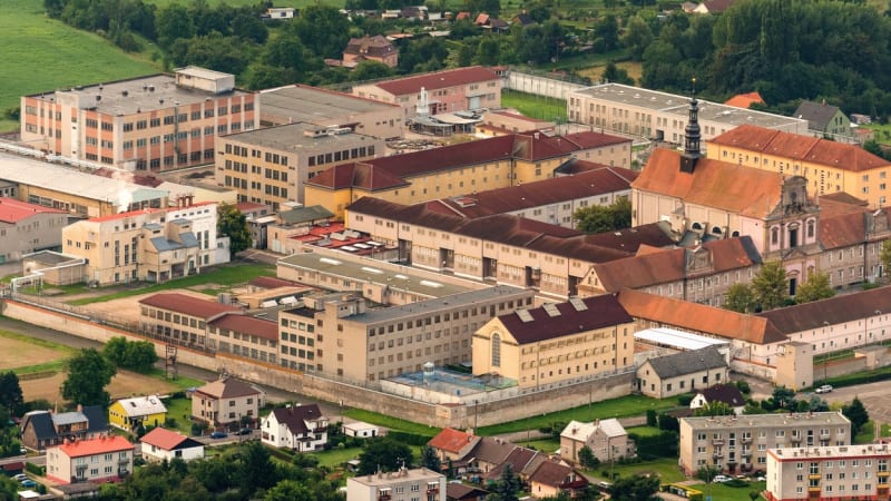 Odhalení vězně z Valdic, kterého zabil taser: Roman Š. napadl dozorce, měl být zfetovaný