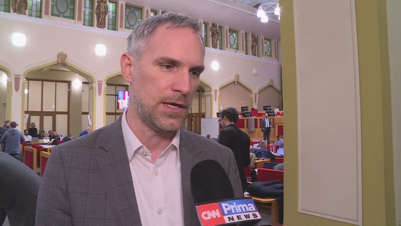 Schůzka tří lídrů? Geniální tah na Piráty, míní expert. Hřib couvl, pozvání „na pivo“ ale platí