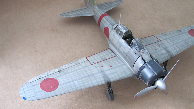 Příběh modelu tohoto zera je příběhem o přátelství a zdolávání překážek