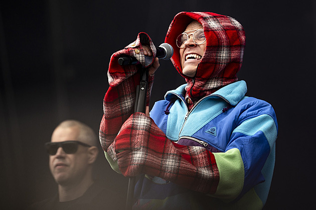 GLOSA: Vladimir 518 a 7krát3 ví, jak propojit dospívání s táhnoucím se sýrem