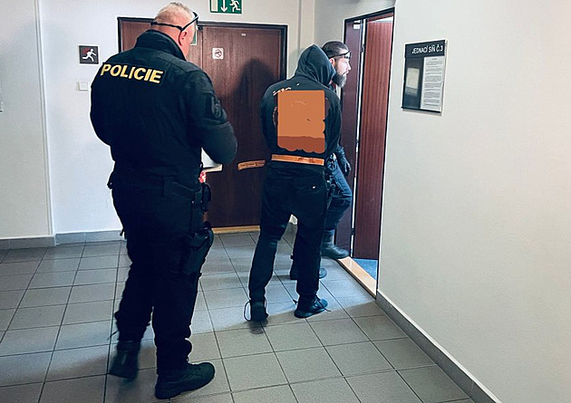 Bránil se, ale bodal příliš. Za bitku v Ústí soud potvrdil muži čtyři roky