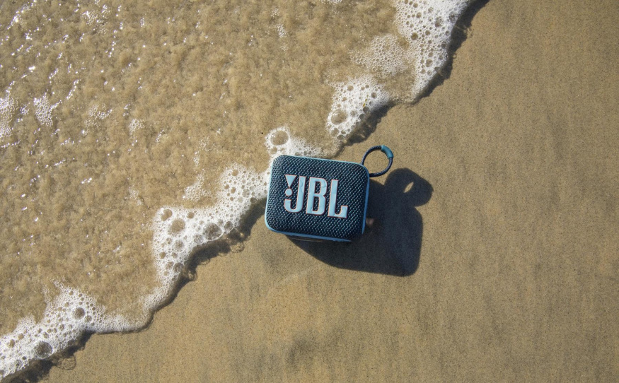 Ceny audia padly na minimum. Za top ceny teď seženete JBL i Marshall