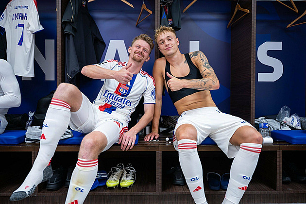 Máme kuchaře v autobuse, to vyprávím všude. Šulc s Karabcem o zážitcích v Lyonu