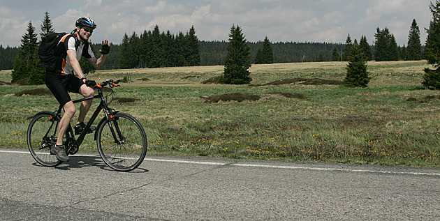 Odpůrci stavby na Ryžovně u Božího Daru uspěli. Referendum bude, rozhodl soud