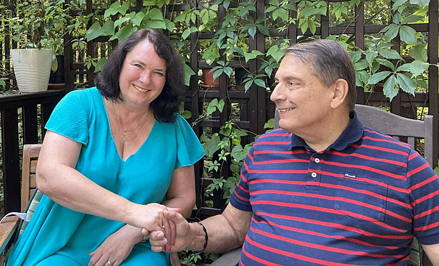 KSČM se neměla schovávat za Stačilo!, spojuje se s populisty, říká komunistka od Paroubka