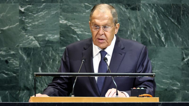 Lavrov opět pohrozil NATO a EU: Na agresi proti Rusku přijde odpověď, o tom nepochybujte