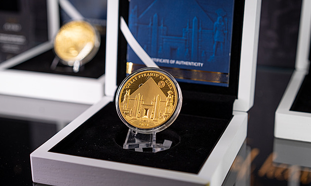 Praha hostí výstavu mince Pyramidy v Gíze