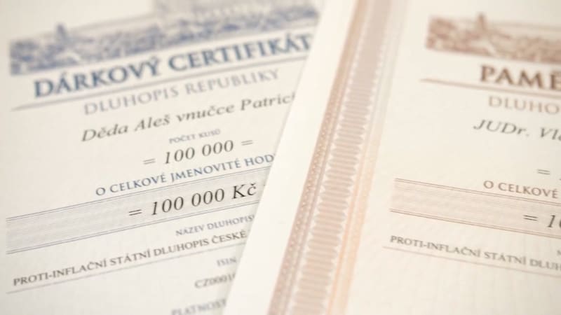 Nová vláda si půjčí od lidí miliardy. Do hry vrátí státní dluhopisy, mají zalepit rozpočet