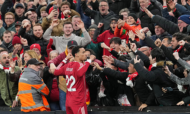 ONLINE: Liverpool díky dvěma gólům Ekitikého vede nad Brightonem, Chelsea navýšila skóre