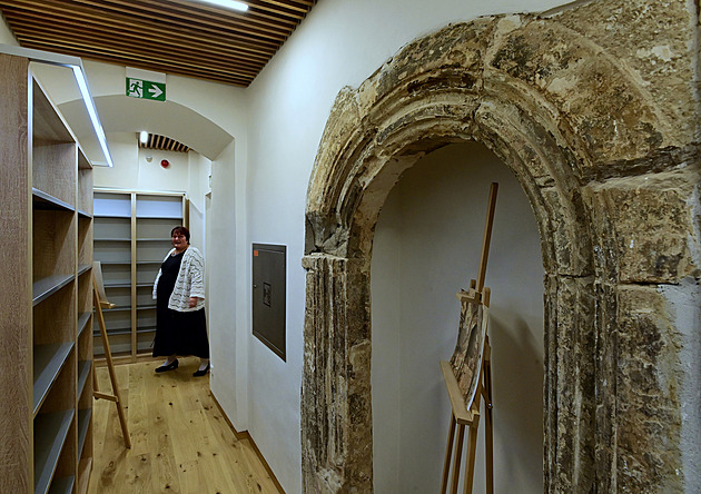 Při budování kreativního centra našli dělníci zazděný portál ze 16. století