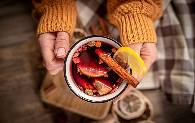 Jak se zahřát v zimě? 9 horkých nápojů, které fungují