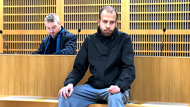 Udělal jste dobře, dal bych vám víc, řekl soudce Kolesovi k dohodě o trestu