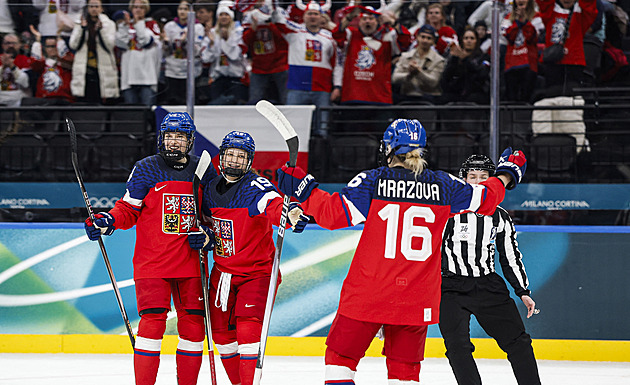 ONLINE: Česko - Švýcarsko 2:1. Utkání plné akcí, hokejistky vedou díky trefě Mlýnkové