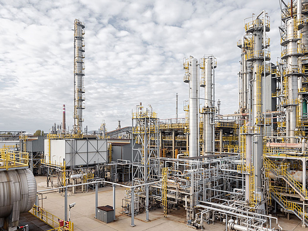 Slovensko vyhlásilo stav ropné nouze, dodávky Družbou se neobnovily