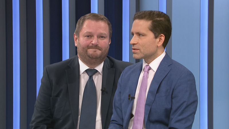 Bartoň: S novou EET hrozí zavírání vesnických hospod. Kovanda skepsi mírní