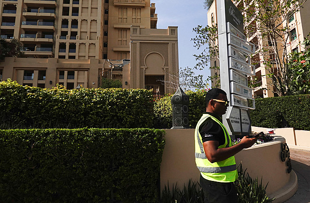 Seděli jsme na terase a náhle prosvištěl Šáhed, popsali íránský útok Češi v Dubaji