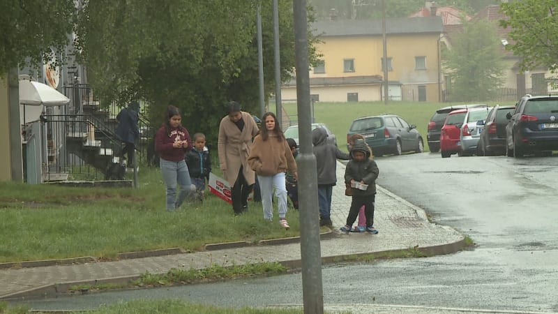 Přežívání v troskách: Česká města bojují se „sídlišti hrůzy“. Žijí tu tisíce lidí