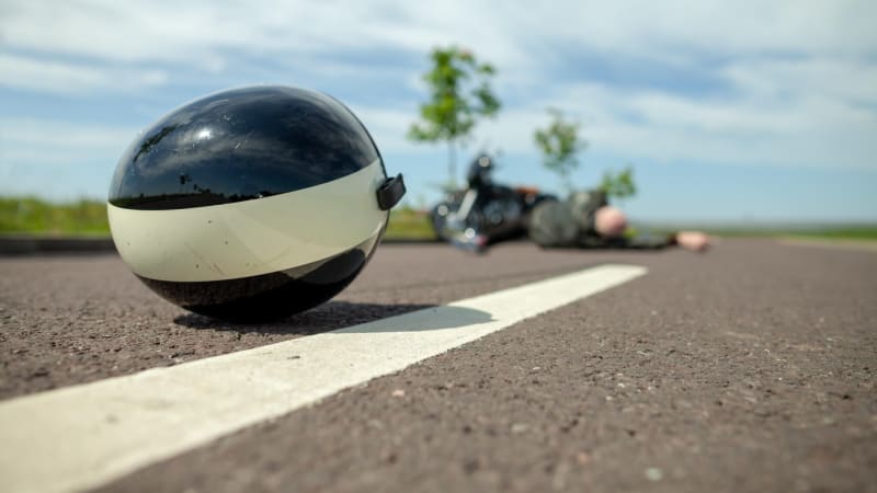Český motorkář zahynul v Rakousku. Čelně se srazil s protijedoucím autem