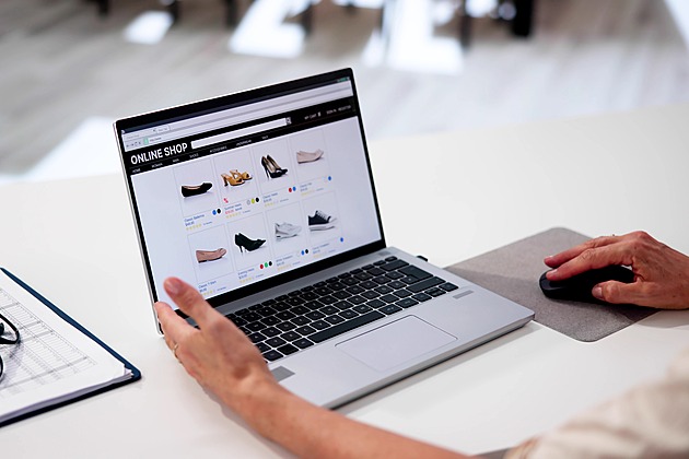 Zákazníci si z nás dělají půjčovny, zní z e-shopů. Vracení zboží už nebude tak snadné
