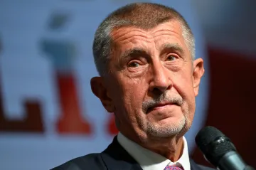 Na pomoc Pobaltí bychom v případě napadení museli vyslat dvě brigády, řekl Babiš