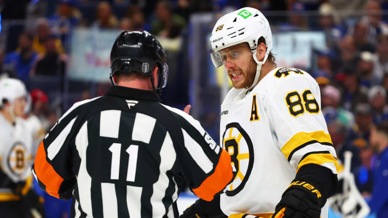 Pastrňákovy první body v sezoně. Přispěl k obratu Bostonu na ledě Winnipegu