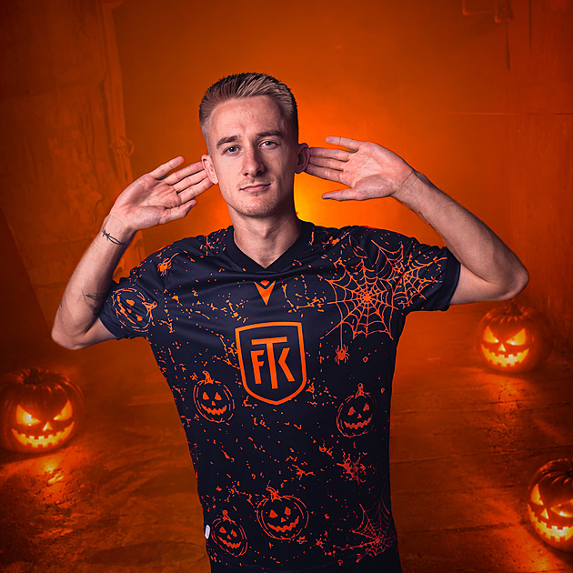 333 halloweenských dresů. Teplice vyběhnou na Artis se strašidelnými dýněmi