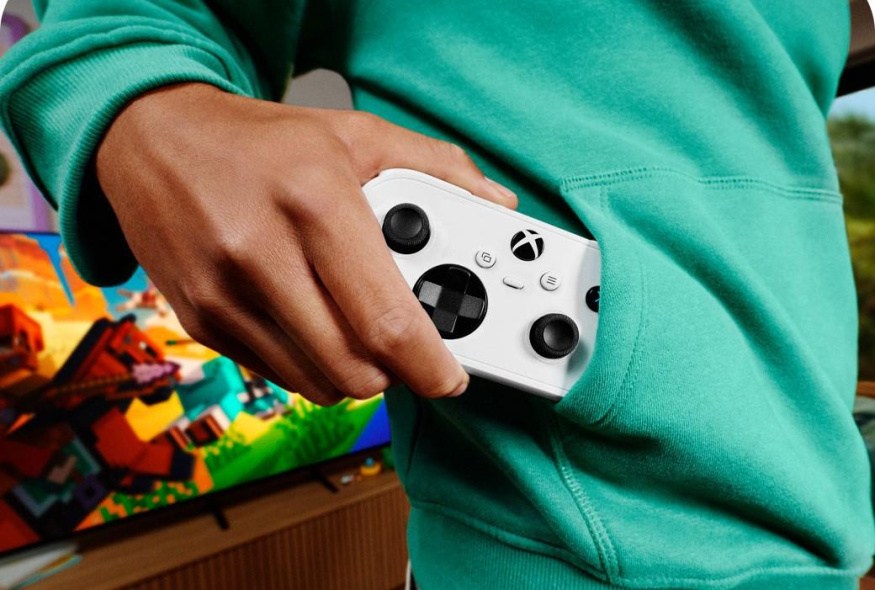 Malej, ale šikovnej: nový herní ovladač Xbox Nano snadno strčíte do kapsy