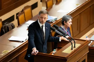Opozice kritizuje jednání o poplatcích. Mluví o „porušení všech principů“