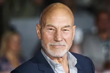 Zemřel herec Patrick Stewart. Proslavil se filmy X-Men nebo v seriálu Star Trek